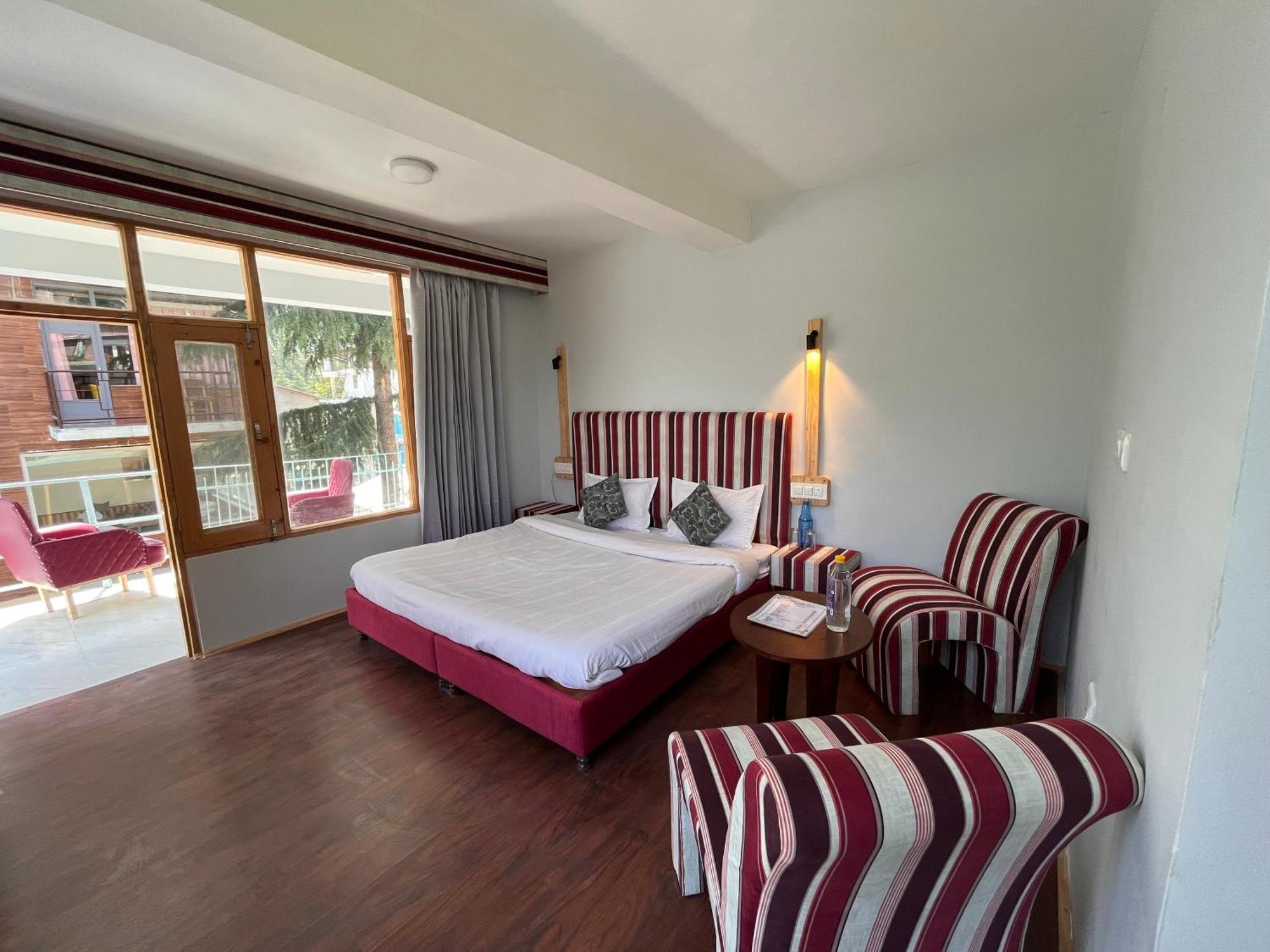 Hotel English Rose, #Personal Parking, #Petfriendly, #Garden, #Bonfire Under The Stars Manāli Exterior foto
