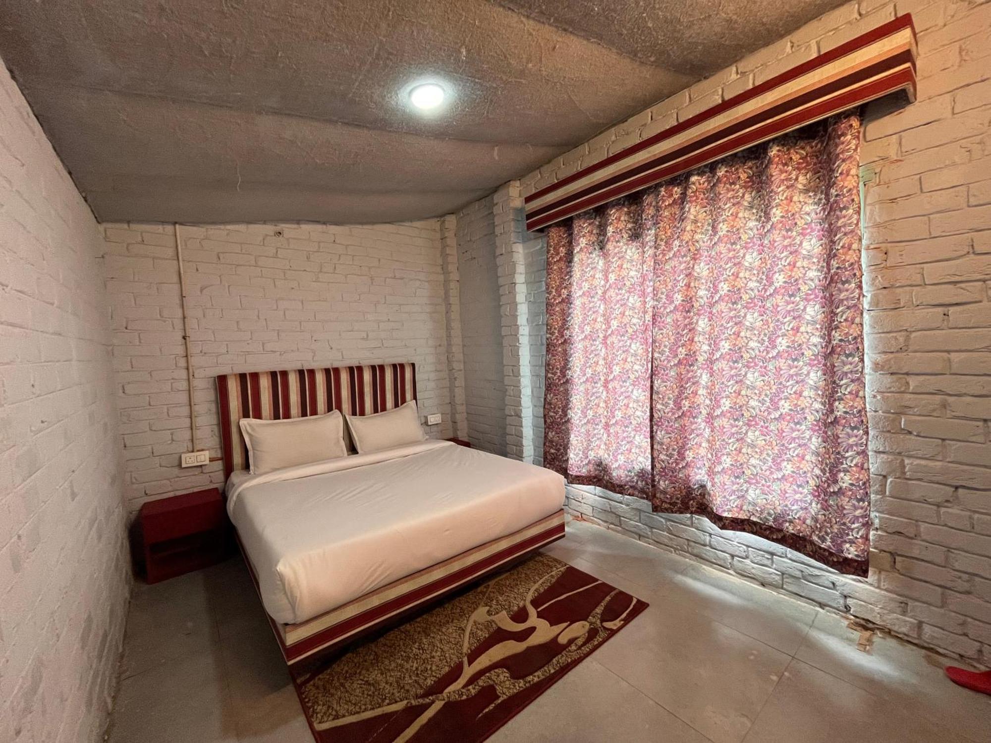 Hotel English Rose, #Personal Parking, #Petfriendly, #Garden, #Bonfire Under The Stars Manāli Exterior foto