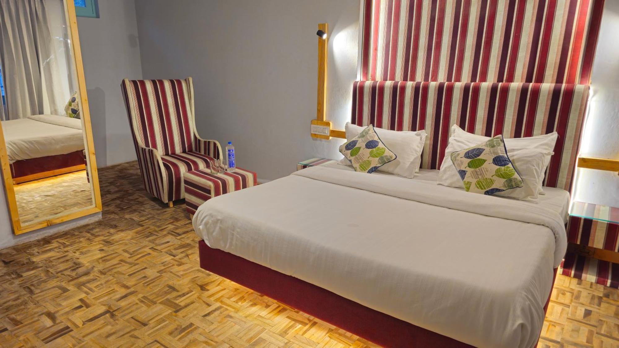 Hotel English Rose, #Personal Parking, #Petfriendly, #Garden, #Bonfire Under The Stars Manāli Exterior foto