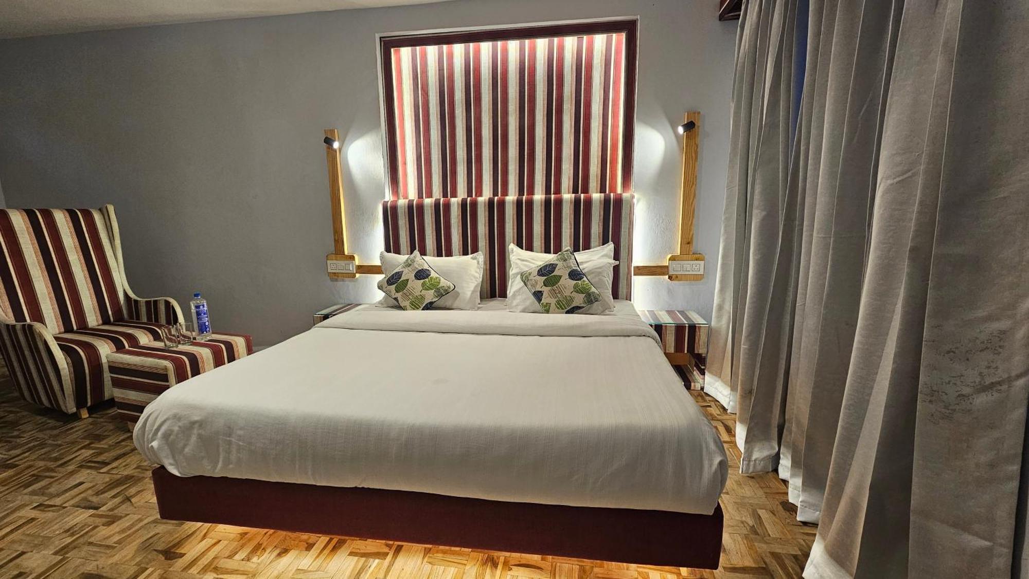 Hotel English Rose, #Personal Parking, #Petfriendly, #Garden, #Bonfire Under The Stars Manāli Exterior foto